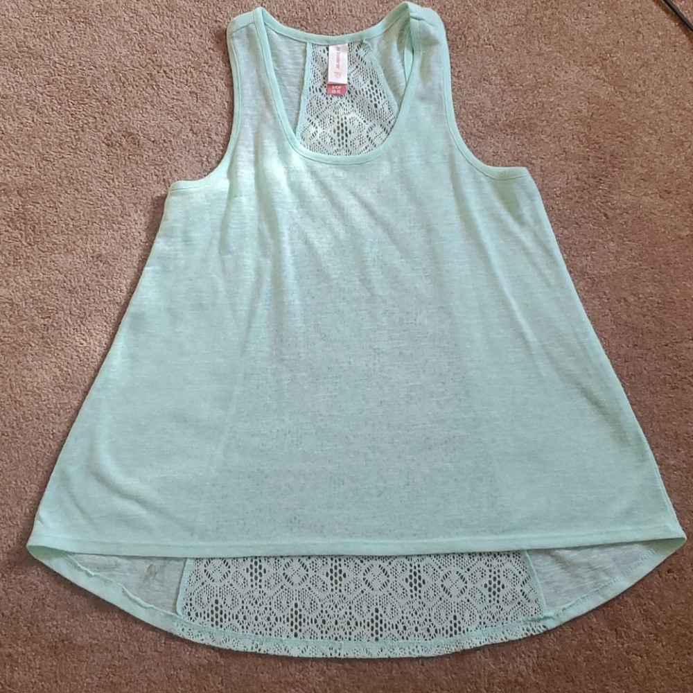 No boundaries Tank